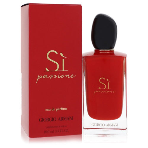 Armani Si Passione by Giorgio ArmaniEau De Parfum Spray 3.4 oz 3.4 oz / 100 ml / Alcohol, Amber, Woody, Aldehyde, Oils Women