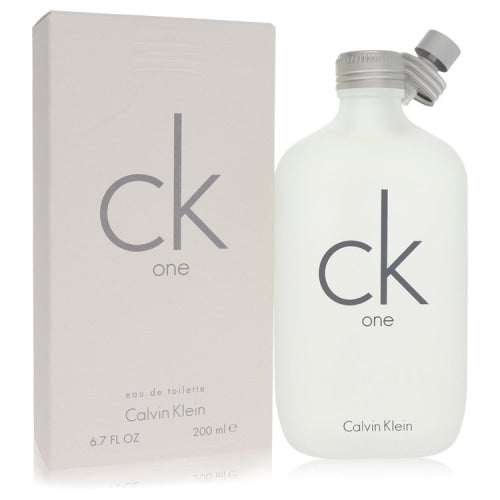 Ck One by Calvin KleinEau De Toilette Spray (Unisex) 6.6 oz 6.6 oz / 195 ml / Alcohol, Amber, Woody, Aldehyde, Oils Unisex