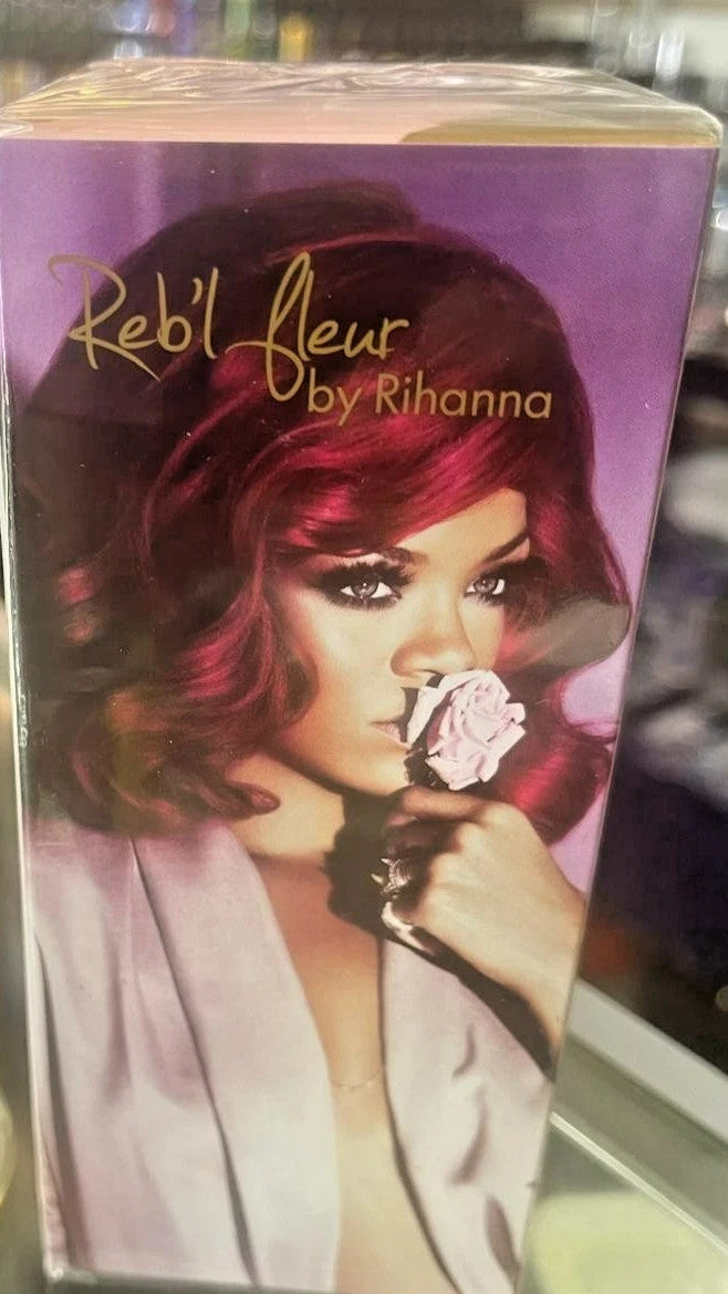 Reb'l Fleur Rihanna Eau de Parfum EDP Spray 1 oz 30ml For Her SEALED IN BOX RARE