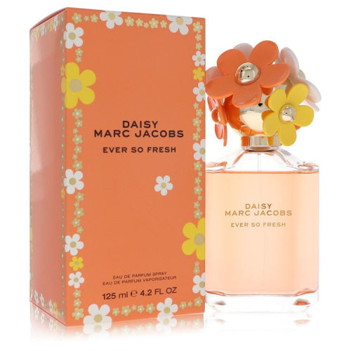 Daisy Ever So Fresh by Marc JacobsEau De Parfum Spray 4.2 oz 4.2 oz / 125 ml / Alcohol, Amber, Woody, Aldehyde, Oils Women