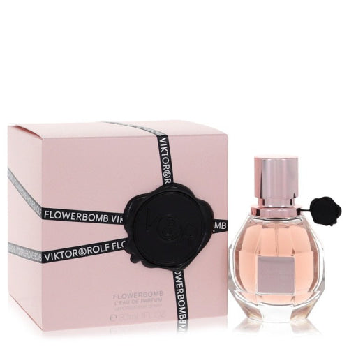 Flowerbomb by Viktor & RolfEau De Parfum Spray 1 oz 1 oz / 30 ml / Alcohol, Amber, Woody, Aldehyde, Oils Women
