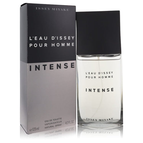 L’eau D’Issey Pour Homme Intense by Issey MiyakeEau De Toilette Spray 4.2 oz 4.2 oz / 125 ml / Alcohol, Amber, Woody, Aldehyde, Oils Men
