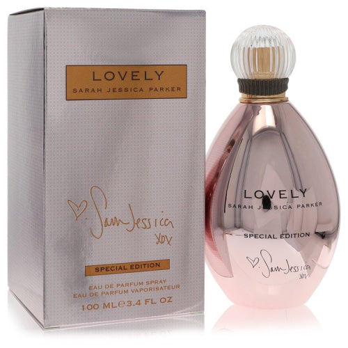 Lovely by Sarah Jessica ParkerEau De Parfum Spray (Signed Special Edition) 3.4 oz 3.4 oz / 100 ml / Alcohol, Amber, Woody, Aldehyde, Oils
