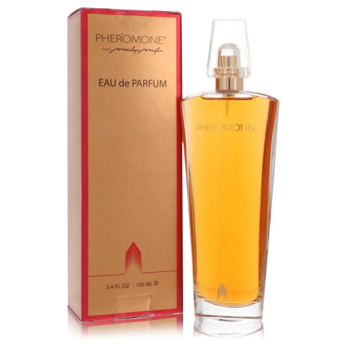 Pheromone by Marilyn MiglinEau De Parfum Spray 3.4 oz 3.4 oz / 100 ml / Alcohol, Amber, Woody, Aldehyde, Oils Women