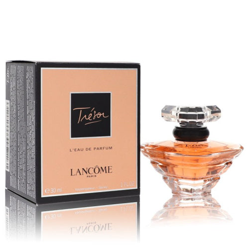 Tresor by LancomeEau De Parfum Spray 1 oz 1 oz / 30 ml / Alcohol, Amber, Woody, Aldehyde, Oils Women