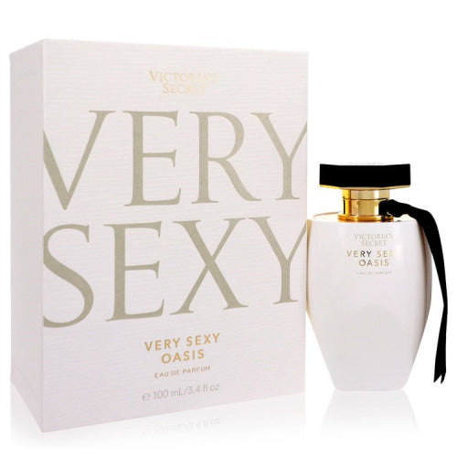 Very Sexy Oasis by Victoria’s SecretEau De Parfum Spray 3.4 oz 3.4 oz / 100 ml / Alcohol, Amber, Woody, Aldehyde, Oils Women